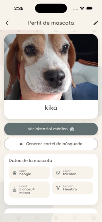 Perfil completo de una mascota en la app Pawtaggie